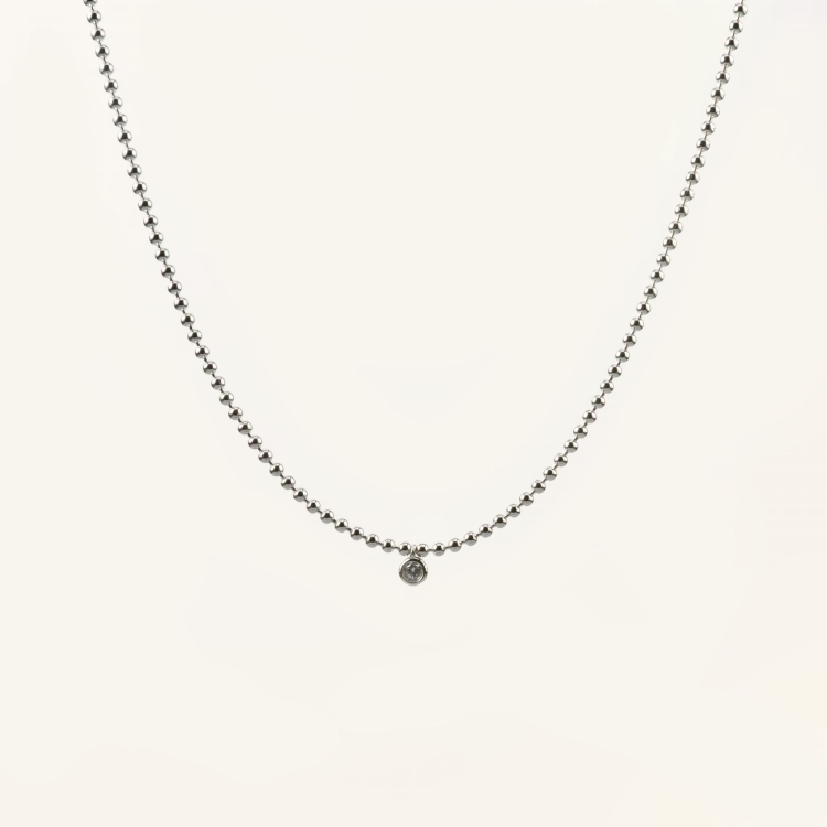 Naszyjnik srebrny z cyrkonią.