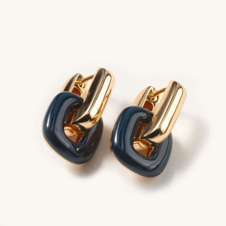 Kolczyki ogniwa srebrne pozłacane granatowa emalia.