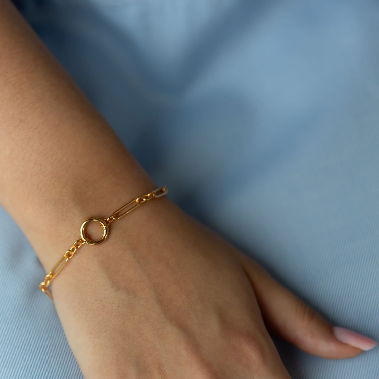 Bransoletka srebrna pozłacana z kółeczkiem na zawieszki.