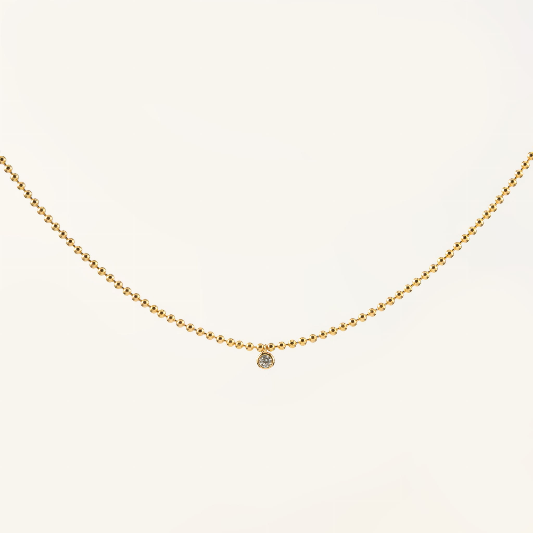 Naszyjnik srebrny pozłacany z cyrkonią.